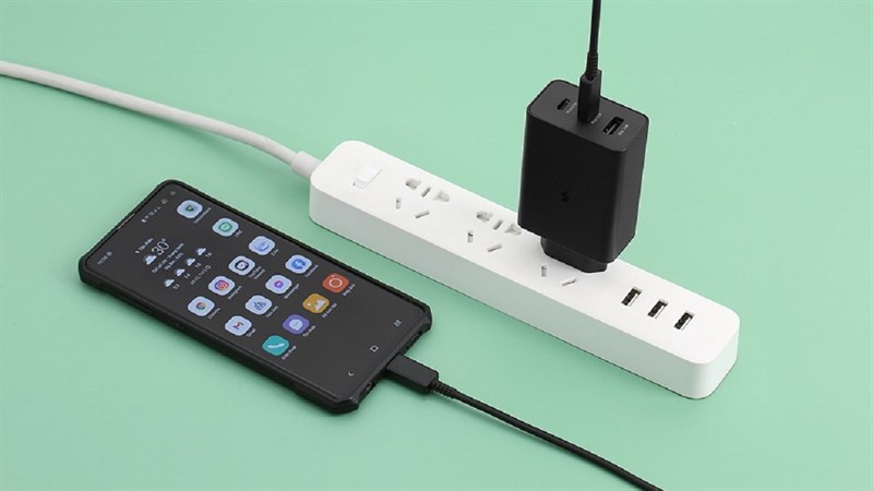 Nên mua adapter sạc đa năng tại những nơi uy tín, vì đó đơn giản đó là đồ công nghệ cao Nên mua adapter sạc đa năng tại những nơi uy tín, vì đó đơn giản đó là đồ công nghệ cao