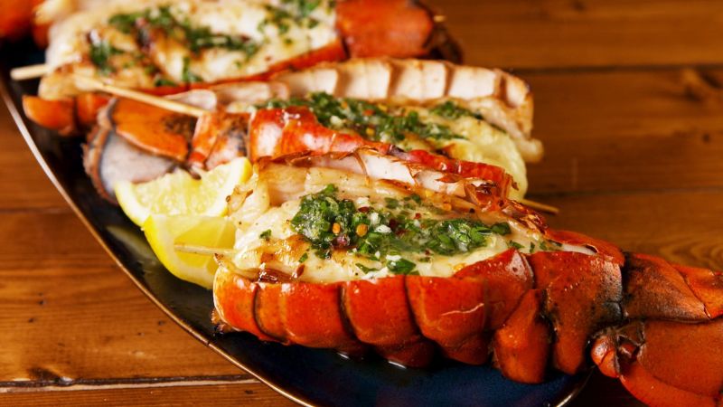Grilled lobster with garlic butter