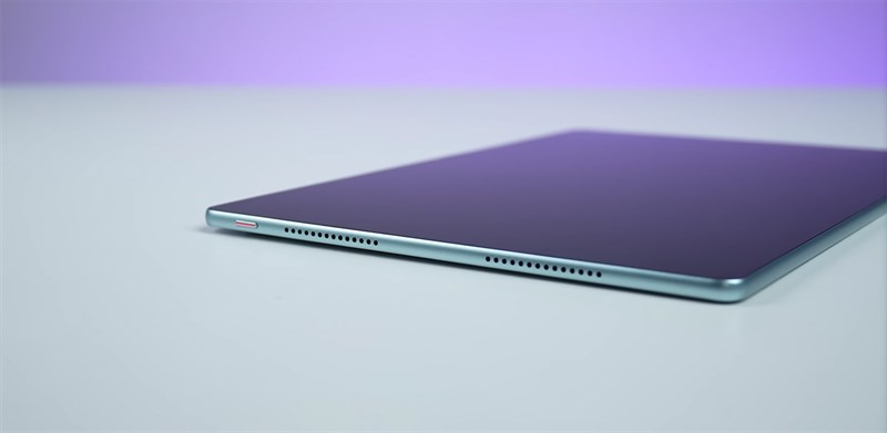 Cạnh trên của Huawei MatePad Pro 13.2 inch chứa nút nguồn và 2 dải loa Cạnh trên của Huawei MatePad Pro 13.2 inch chứa nút nguồn và 2 dải loa
