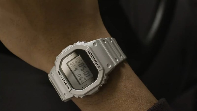 G-Shock Forgotten Future DW-5600FF-8DR: Đồng hồ G-Shock đáng mua! G-Shock Forgotten Future DW-5600FF-8DR: Đồng hồ G-Shock đáng mua!