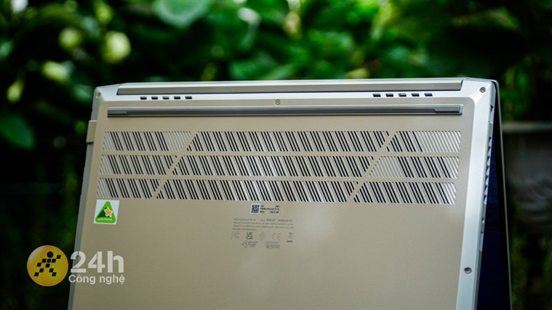 ASUS Vivobook Pro 16 OLED 2023 còn có khả năng tản nhiệt ổn ASUS Vivobook Pro 16 OLED 2023 còn có khả năng tản nhiệt ổn
