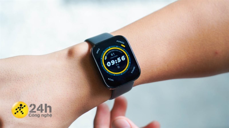 Amazfit Bip 5 sở hữu màn hình hiển thị tốt trong nhiều điều kiện ánh sáng khác nhau