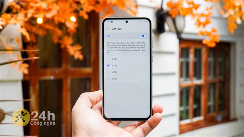 Galaxy S23 FE được trang bị dung lượng RAM 8 GB, bộ nhớ trong 128 GB Galaxy S23 FE được trang bị dung lượng RAM 8 GB, bộ nhớ trong 128 GB