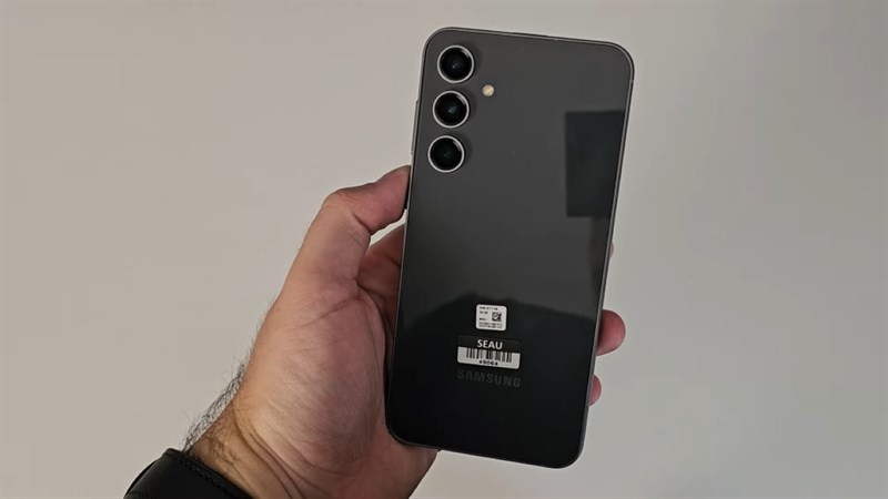 Samsung mới đây đã ra mắt Galaxy S23 FE trong sự chờ đợi của người hâm mộ