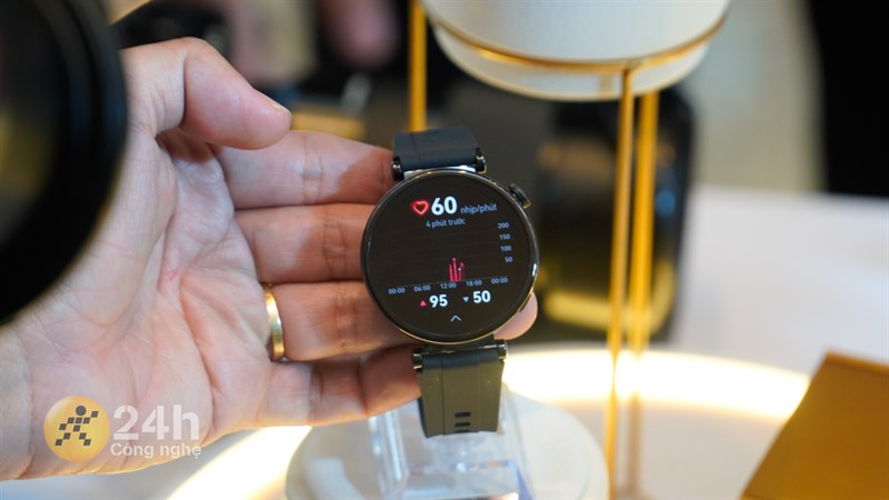 Huawei Watch GT 4 phiên bản 41 mm được cải tiến mạnh mẽ hệ thống cảm biến đo lường Huawei Watch GT 4 phiên bản 41 mm được cải tiến mạnh mẽ hệ thống cảm biến đo lường