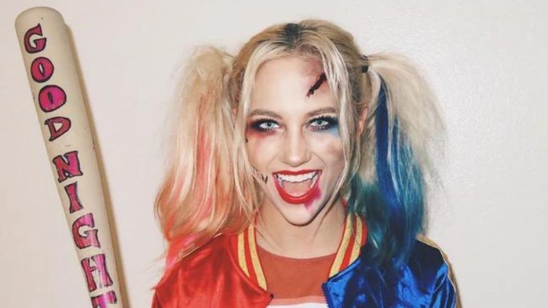 Halloween makeup phong cách Harley Quinn