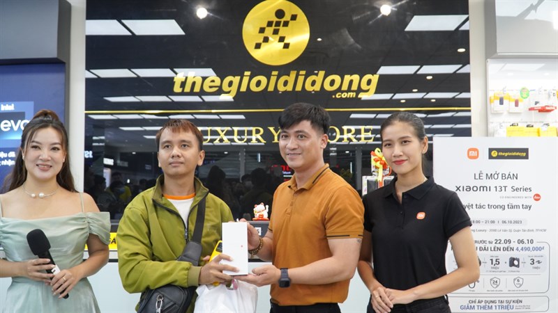 Toàn cảnh sự kiện mở bán Xiaomi 13T Series Toàn cảnh sự kiện mở bán Xiaomi 13T Series