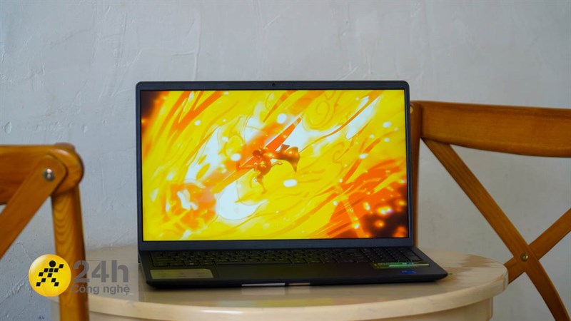 màn hình Dell Inspiron 3530 có kích thước lớn và chất lượng hiển thị tốt trong phân khúc màn hình Dell Inspiron 3530 có kích thước lớn và chất lượng hiển thị tốt trong phân khúc