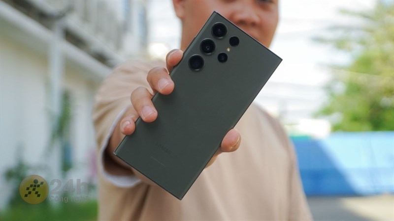 Người dùng Samsung trong tương lai sẽ được hỗ trợ cập nhật bảo mật hơn 5 năm 