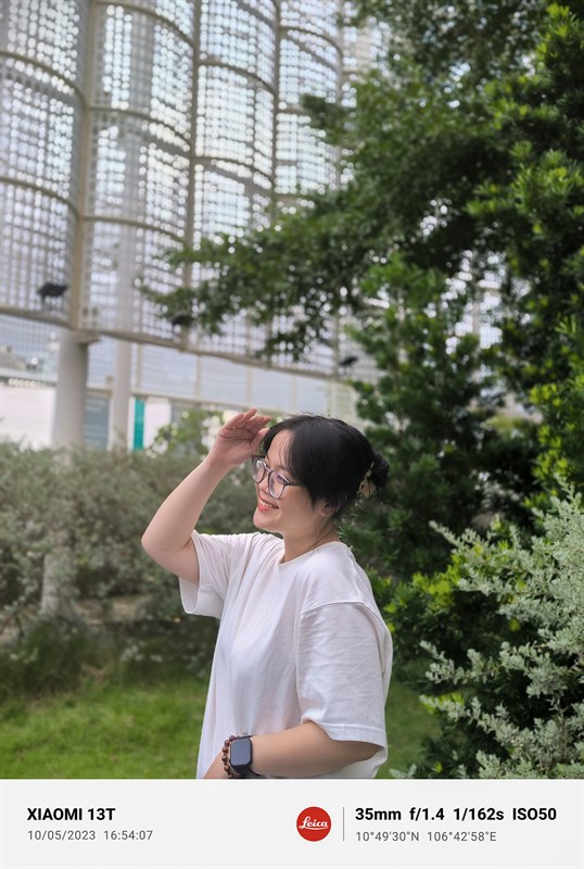 Ảnh chụp xóa phông Documentary với tiêu cự 35 mm