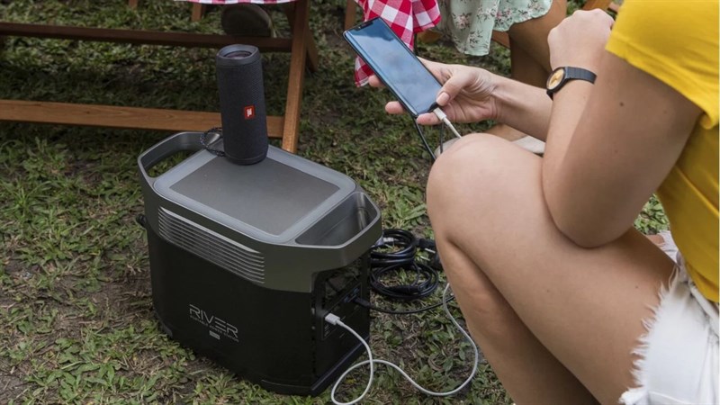 Vì sao khi di dã ngoại, du lịch, bạn cần mang theo trạm sạc dự phòng? Vì sao khi di dã ngoại, du lịch, bạn cần mang theo trạm sạc dự phòng?