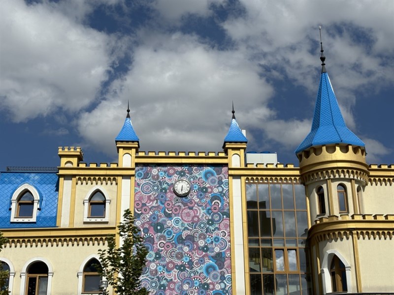 Ảnh chụp trong điều kiện đủ sáng từ camera chính chế độ zoom 2x.