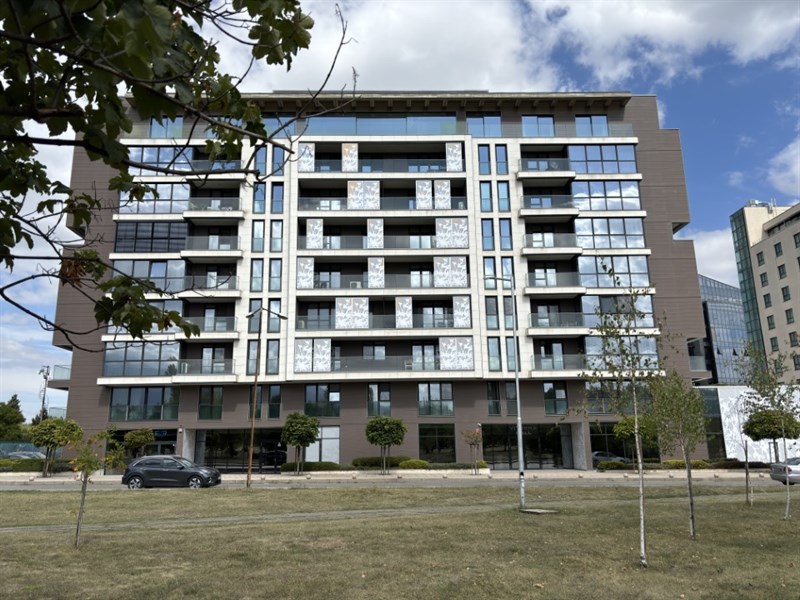 Ảnh chụp trong điều kiện đủ sáng từ camera chính chế độ 48 MP.