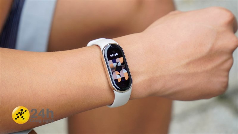 Xiaomi Smart Band 8 mang đến trải nghiệm đeo thoải mái, nhẹ nhàng Xiaomi Smart Band 8 mang đến trải nghiệm đeo thoải mái, nhẹ nhàng