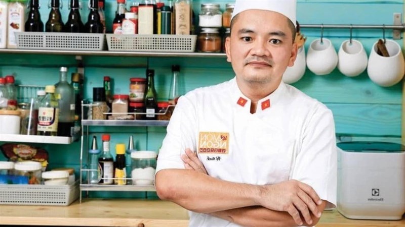 Đầu bếp Võ Đình Quốc bị phạt 7.5 triệu đồng vì hành vi xúc phạm báo chí, dù đã giải thích bài viết Đầu bếp Võ Đình Quốc bị phạt 7.5 triệu đồng vì hành vi xúc phạm báo chí, dù đã giải thích bài viết