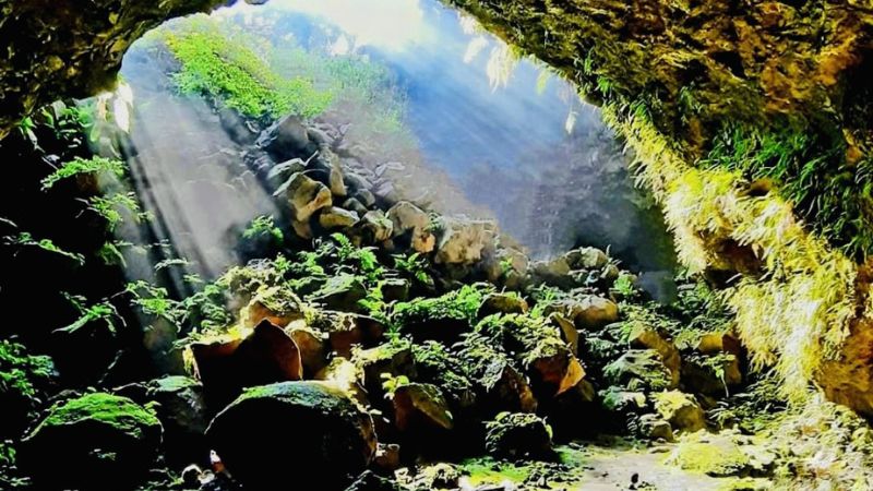 Quần thể hang động - núi lửa Chư Blúk