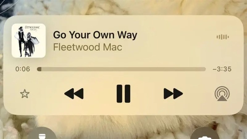 iOS 17.1 mang đến khả năng đánh dấu yêu thích cho các ca khúc, album, playlist, nghệ sĩ iOS 17.1 mang đến khả năng đánh dấu yêu thích cho các ca khúc, album, playlist, nghệ sĩ