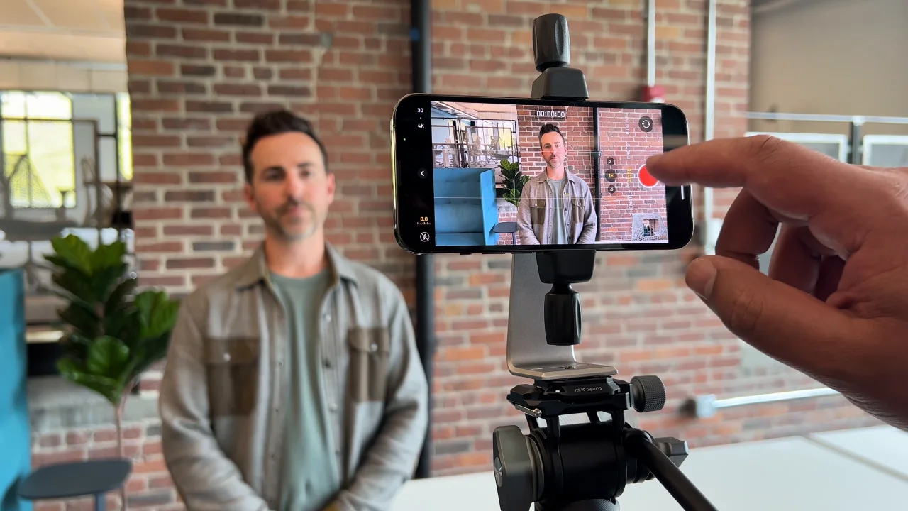 iPhone quay video bị rè