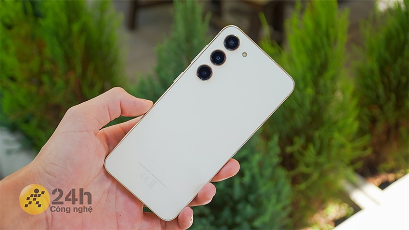 Xài dung lượng thả ga với 7 chiếc flaship 256GB giảm sâu đến 15 triệu Xài dung lượng thả ga với 7 chiếc flaship 256GB giảm sâu đến 15 triệu