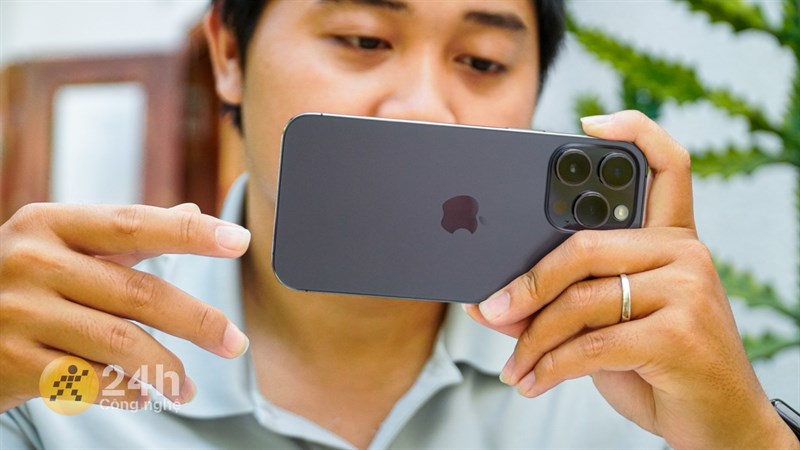 Nếu chơi Genshin Impact tốt mức thiết lập cao thì máy sẽ bị nóng lên nhanh nên mình nghĩ mọi người nên giảm chút về đồ họa trong game