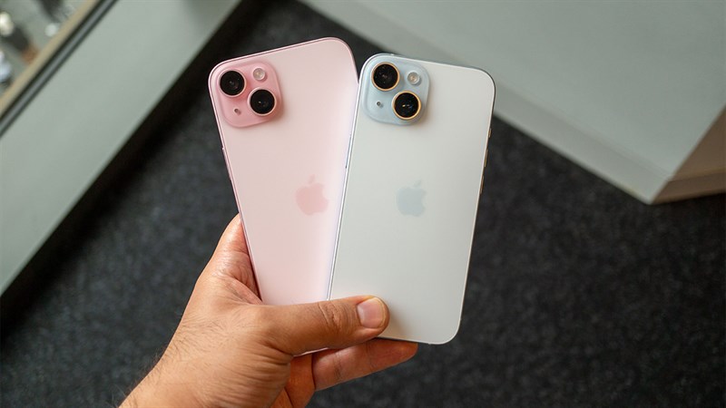 Giá iPhone tháng 10 cực sốc, giảm hết lốc