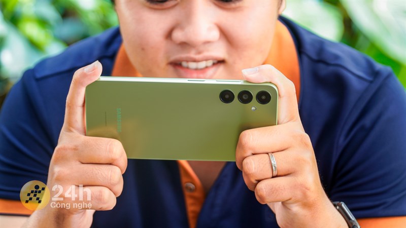 Galaxy A05s còn có thể mang lại trải nghiệm chiến game lâu dài Galaxy A05s còn có thể mang lại trải nghiệm chiến game lâu dài
