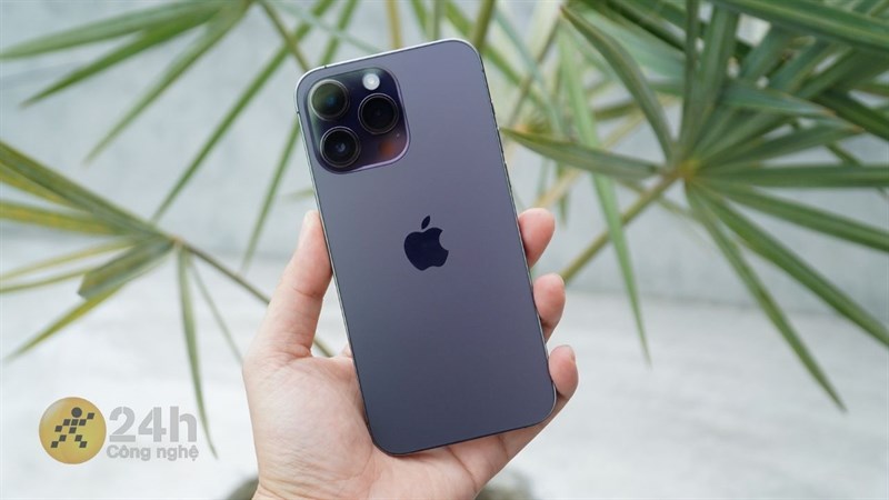 Thiết kế hiện đại, không khác biệt nhiều so với các dòng iPhone series mới