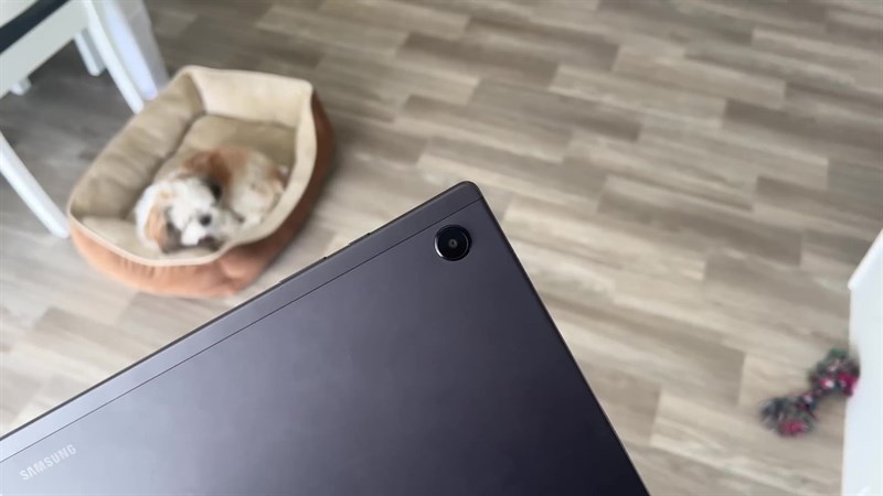 Galaxy Tab A10 sẽ sở hữu camera sau có độ phân giải 8 MP và camera trước 5 MP Galaxy Tab A10 sẽ sở hữu camera sau có độ phân giải 8 MP và camera trước 5 MP