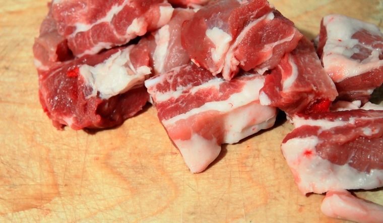 Giá thịt heo hôm nay 17/10/2023: Ba rọi giảm từ 5%
