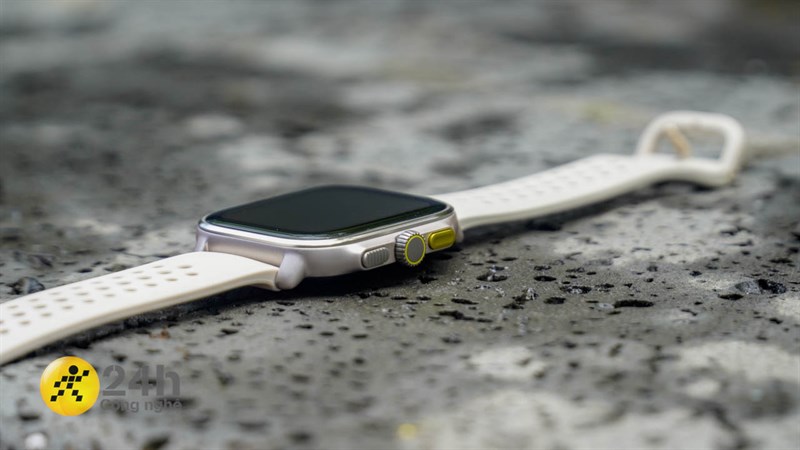 Amazfit Cheetah Square được hoàn thiện dựa trên khung nhựa, viền hợp kim nhôm nên có độ bền tương đối tốt Amazfit Cheetah Square được hoàn thiện dựa trên khung nhựa, viền hợp kim nhôm nên có độ bền tương đối tốt