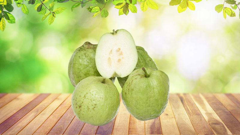 Ổi Nữ Hoàng trọng lượng trọng lượng 0.9 - 1.1kg