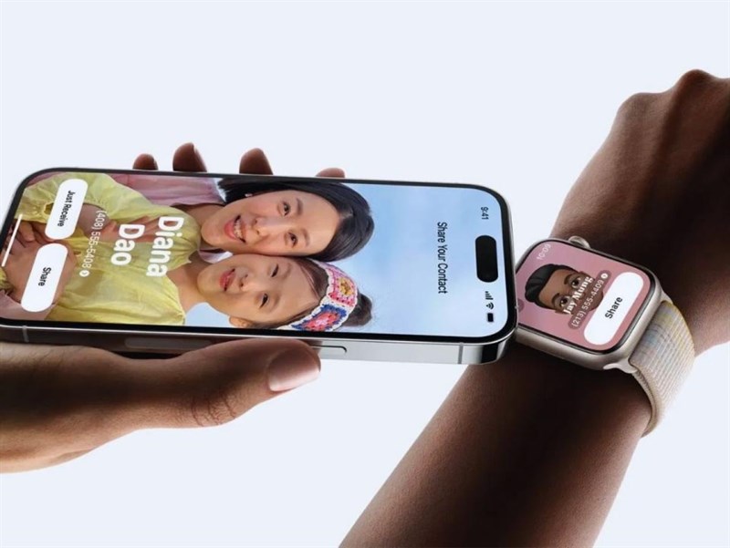 Một Apple Watch chạy watchOS 10.1 có thể sử dụng NameDrop với iPhone chạy iOS 17.1