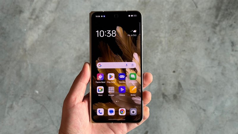 Phần màn hình phụ của OPPO Find N3 có chất lượng hiển thị rất tuyệt vời với độ phân giải cao