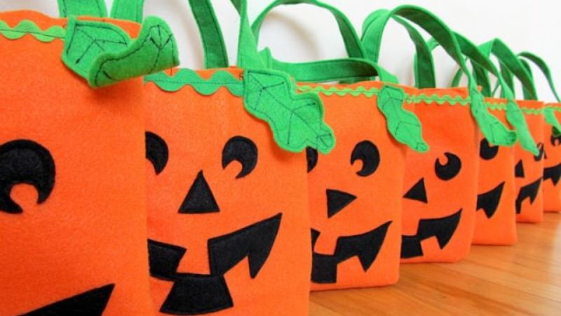 Unique Halloween candy baskets