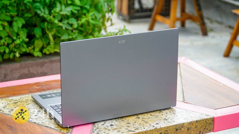Acer Aspire 5 Gaming A515 đang được bán tại hệ thống Thế Giới Di Động với mức giá 20.49 triệu đồng. Acer Aspire 5 Gaming A515 đang được bán tại hệ thống Thế Giới Di Động với mức giá 20.49 triệu đồng.