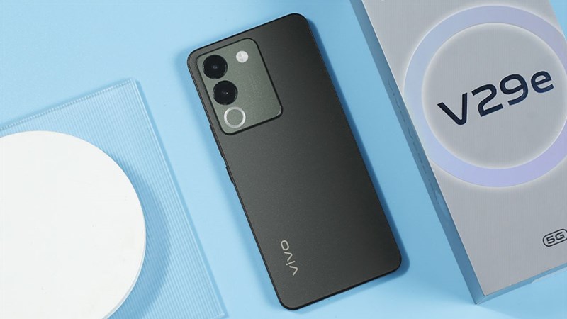 Vivo V29e tuỳ chọn màu Đen Đại Ngàn