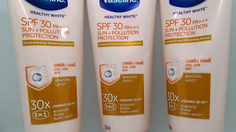 Dưỡng thể Vaseline Healthy White Sun + Pollution Protection 30x - SPF30