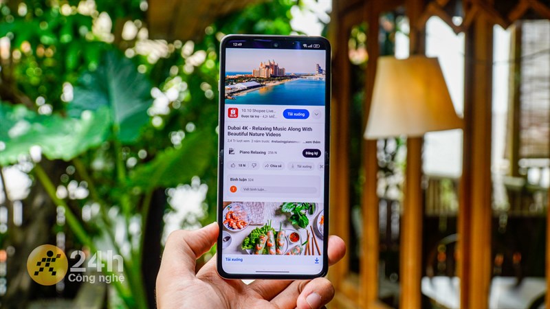 Thiết bị hoạt động mượt, mát mẻ trong thời gian dài và chỉ ấm lên khi mình bắt đầu sử dụng task việc nặng