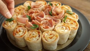 Cách làm Pizza Tortilla hình bông hoa siêu cấp đáng yêu, thơm ngon khó cưỡng