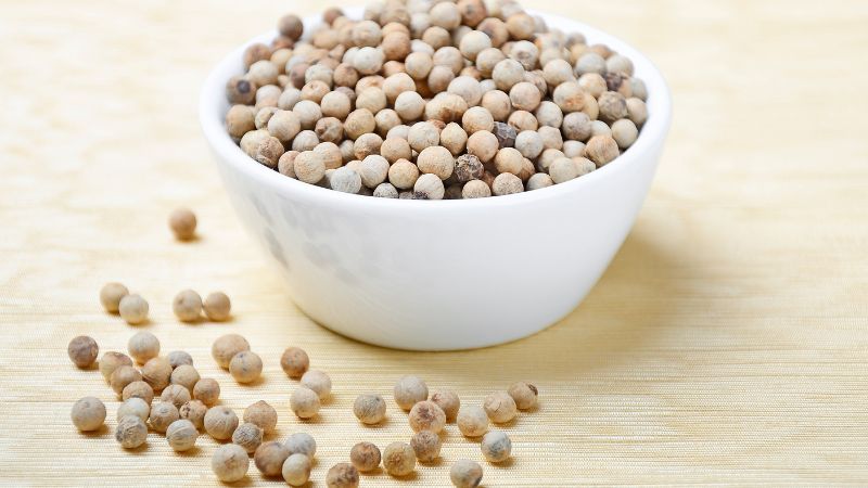 Giá tiêu thế giới