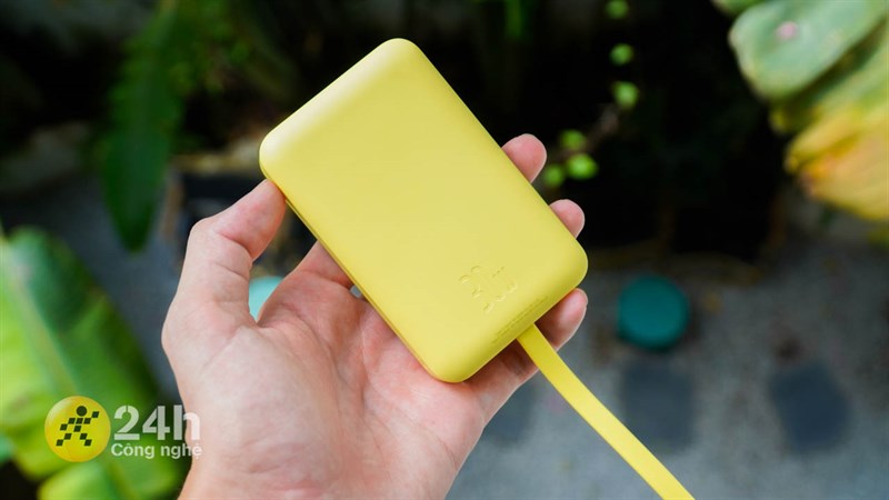 Trên tay sạc dự phòng Baseus 30 W