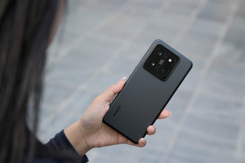 Xiaomi 14 Pro là một trong những mẫu flagship đáng sở hữu nhờ những nâng cấp ấn tượng về cấu hình, phần mềm Xiaomi 14 Pro là một trong những mẫu flagship đáng sở hữu nhờ những nâng cấp ấn tượng về cấu hình, phần mềm