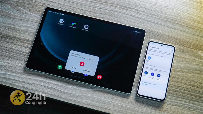 Mình có thể chia sẻ nhanh chóng hình ảnh, tài liệu, ứng dụng từ Galaxy S23 FE sang Galaxy Tab S9 FE