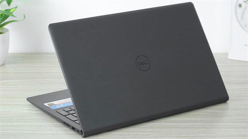 Laptop Dell i3 thế hệ 12 ưu đãi hiện tại đã quá tốt, xem ngay giá sinh viên chỉ từ 10.99 triệu