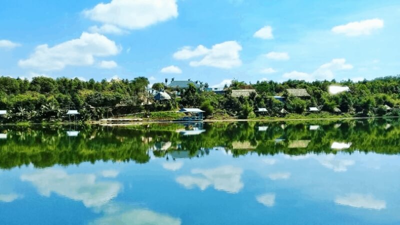 Khu du lịch Đảo Yến Sơn Hà
