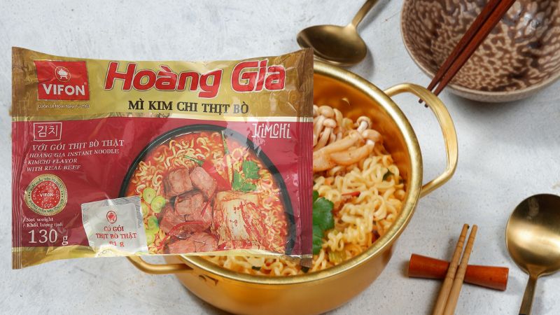 Mì kim chi thịt bò Vifon Hoàng Gia