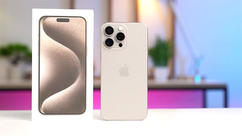 Bão ưu đãi, sắm iPhone chẳng ngại giá chỉ còn từ 10.89 triệu Bão ưu đãi, sắm iPhone chẳng ngại giá chỉ còn từ 10.89 triệu
