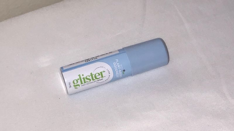 Review xịt thơm miệng Glister Amway từ người dùng