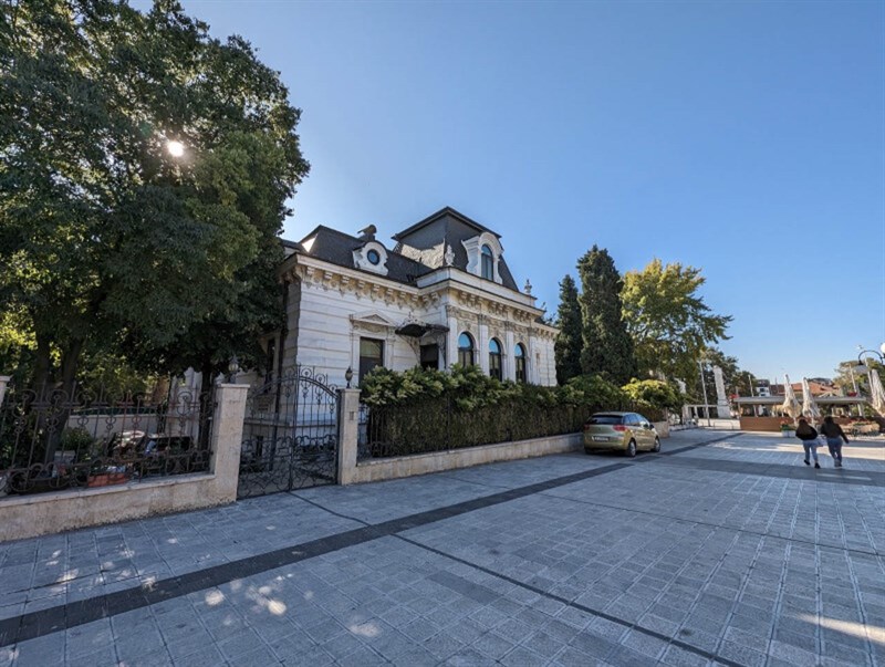 Đánh giá Google Pixel 8