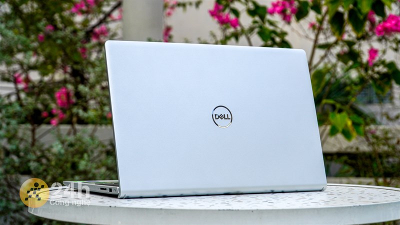 Đánh giá Dell Inspiron 15 3530 Đánh giá Dell Inspiron 15 3530